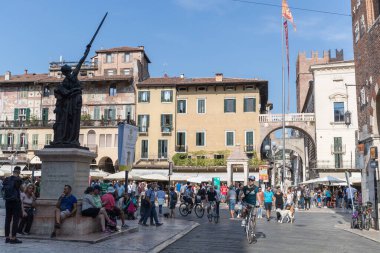VERONA, İtalya, Kasım, 2019: Tocat 2019 - Uluslararası Sokak Oyunları Festivali