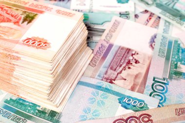 Büyük Rus kağıt para yığını