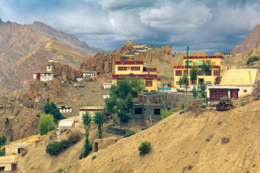 Dhankar Gompa, Spiti Vadisi 'ndeki Budist Tapınağı. Himachal Pradesh, Hindistan