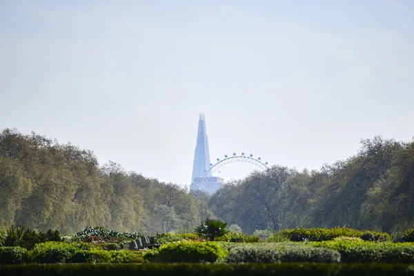 Střep s London Eye — Stock fotografie