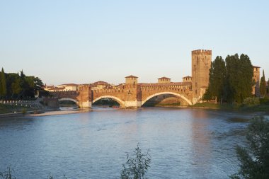 Castelvecchio'yu Köprüsü