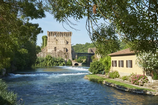 Torre del Puente de Visconteo —  Fotos de Stock