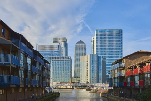 Canary wharf gökdelenler — Stok fotoğraf