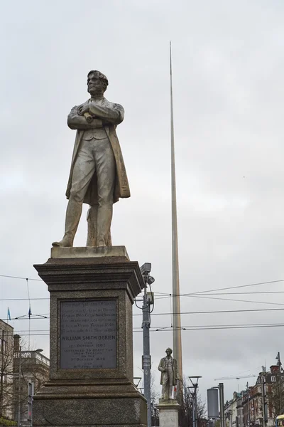 Staty av William Smith O'Brien — Stockfoto