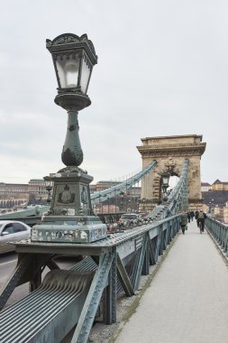 Szechenyi zincir köprü