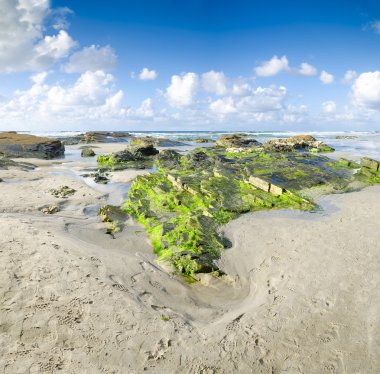 Yeşil taşlar beach, yatay, deniz ve güzel clou