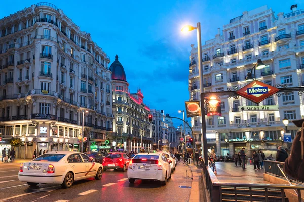 Madridské Gran Via, Španělsko — Stock fotografie