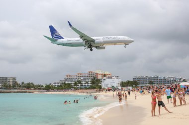 Boeing 737 Copa Airlines Saint Martin Havaalanı'na iniş