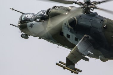 Pardubice'deki Mi-24 Demo Takımı