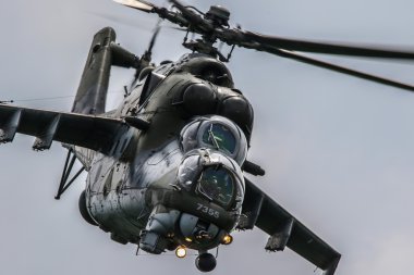 Pardubice'deki Mi-24 Demo Takımı