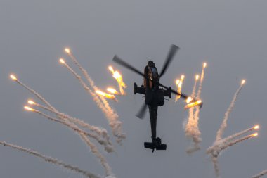 Ah-64 Apache Demo Takım