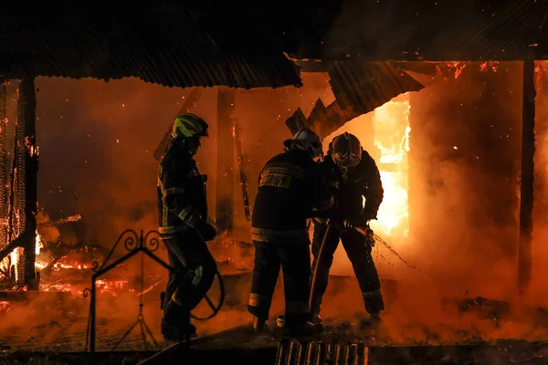 Banska Nizna Polska 2021 Vigile Del Fuoco Azione Durante Incendio — Foto Stock