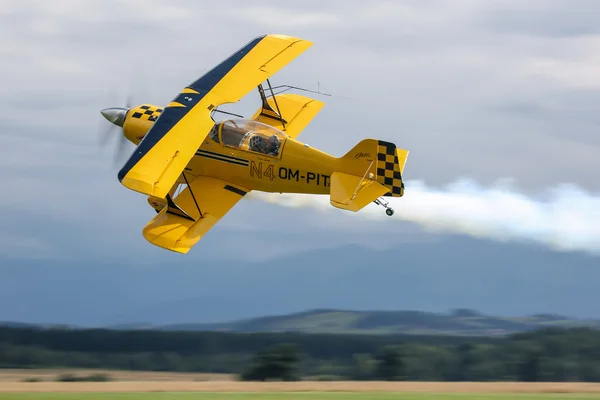 Pitts akrobasi uçağı s2c — Stok fotoğraf