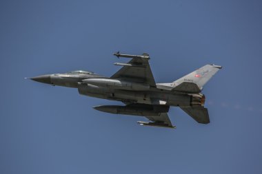 Türk f-16