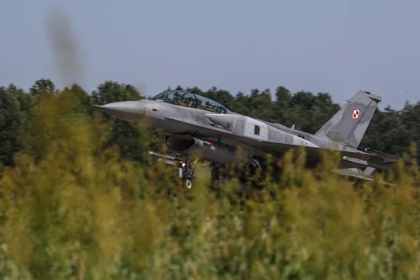 F-16 Gambar Falcon Angkatan Udara Polandia — Stok Foto