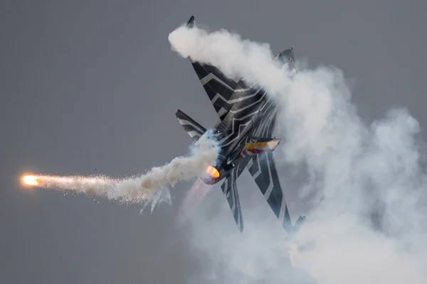 Belgijskie F-16 Demo Team — Zdjęcie stockowe