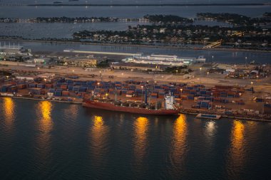 Port Miami gece