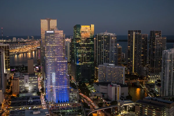Miami şehir havadan görünümü — Stok fotoğraf