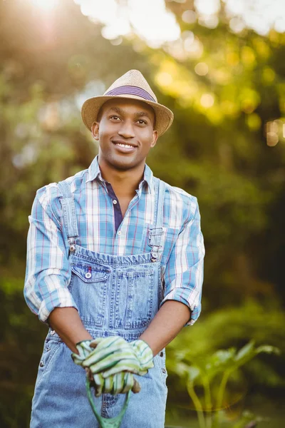 Smiling man in the garden — Stock Photo, Image