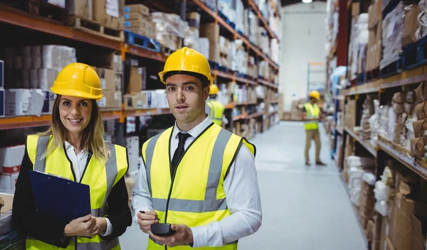 Portrait of warehouse managers — Stock Photo, Image