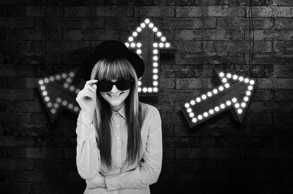 Hipster woman posing face to the camera — Stock Photo, Image