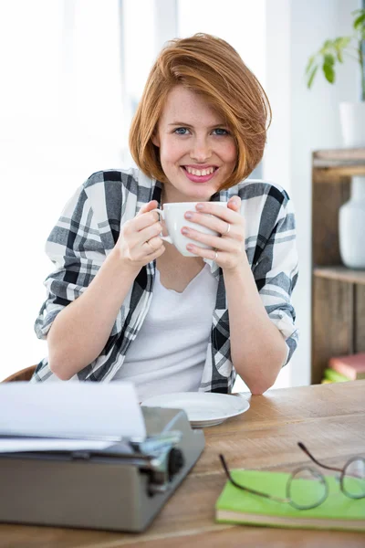 Hipster woman drinking cup of coffee — Stock Photo, Image