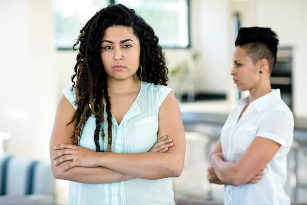 Unglückliches lesbisches Paar ignoriert einander — Stockfoto