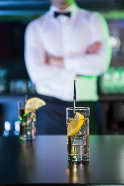 Two glasses of gin on bar counter — Stock Photo, Image
