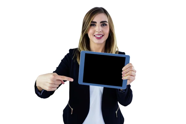 Lachende vrouw wijzend op Tablet PC — Stockfoto