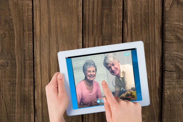 Hands using tablet pc — Stock Photo, Image