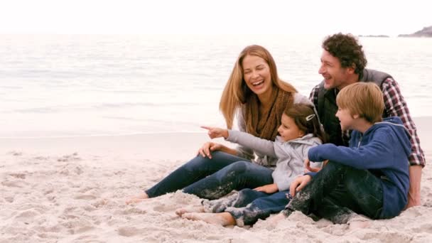 Familie vergadering en wijzen — Stockvideo