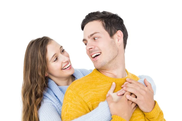 Sonriente pareja abrazando — Foto de Stock