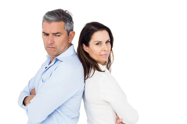 Hombre y mujer ignorándose mutuamente — Foto de Stock