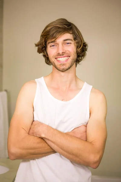 Man posing with crossed arms — Stock Photo, Image