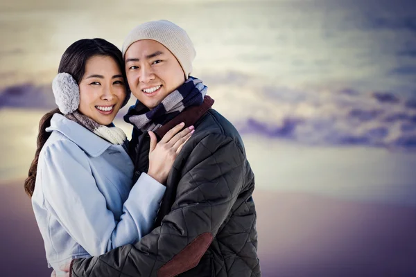 Portrait of couple embracing — Stockfoto