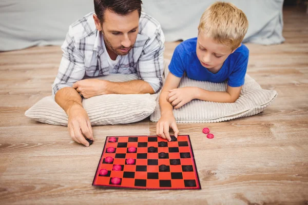 Playing checker game — Stock Photo, Image