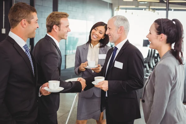 Företagare med diskussion — Stockfoto