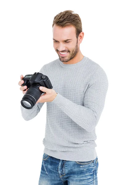 Man met camera — Stockfoto