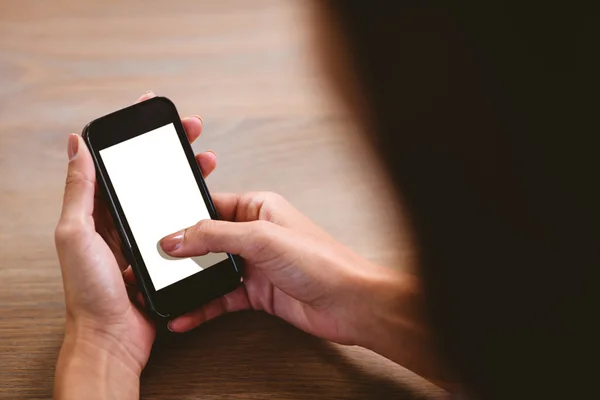 Vrouw met mobiele telefoon — Stockfoto