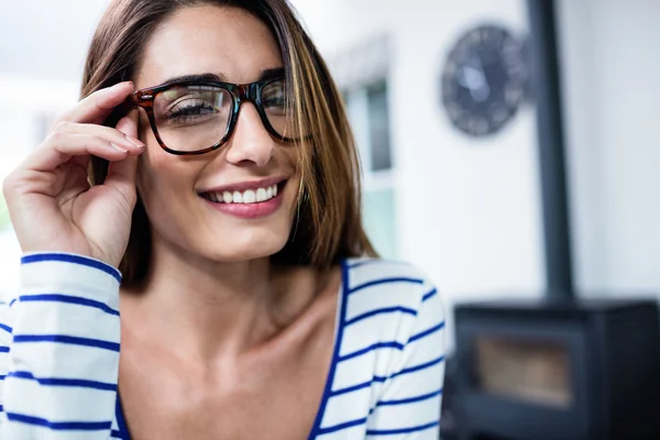 Vrouw met een bril — Stockfoto