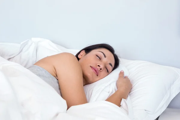 Beautiful young woman sleeping — Stock Photo, Image