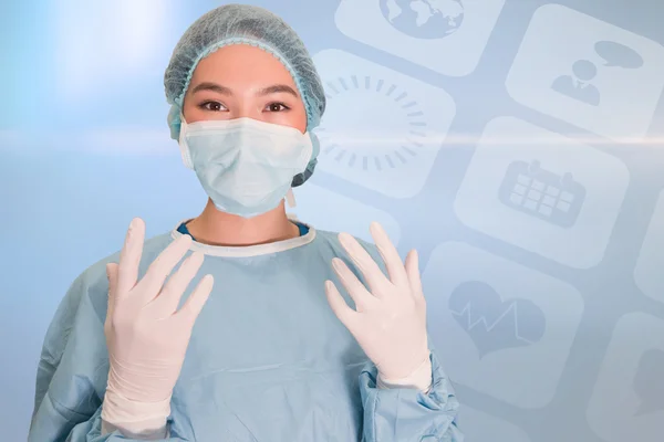 Portret van chirurg vrouw lezen voor chirurgie — Stockfoto
