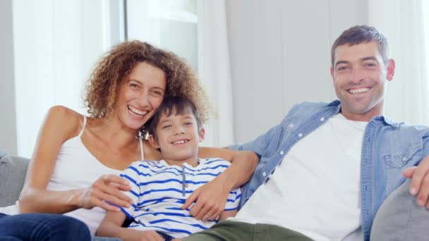 Retrato de familia feliz — Vídeo de stock