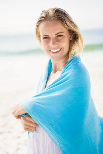 Portret van een blonde vrouw — Stockfoto