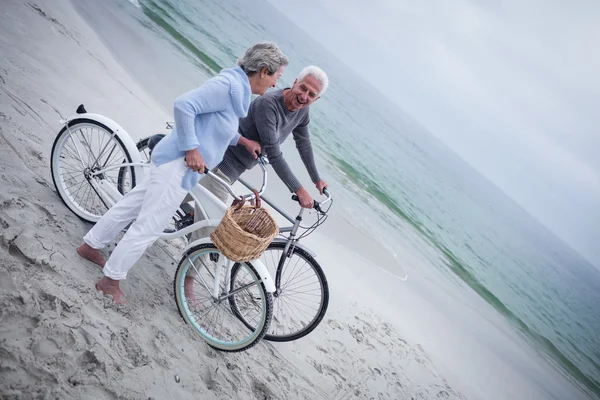 Senior couple having ride — Stock Photo, Image