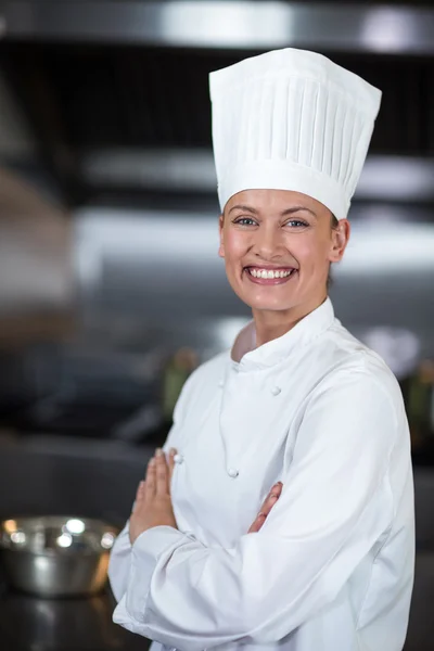 Koch mit verschränkten Armen — Stockfoto