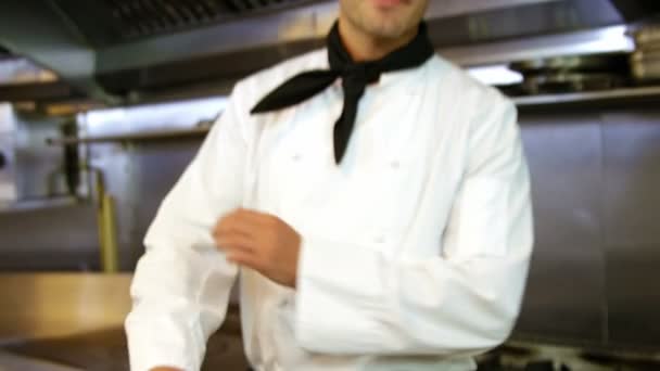 Handsome chef crossing his arms — Stock Video