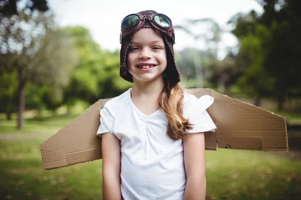 Portrait of happy girl smiling — Stock Photo, Image