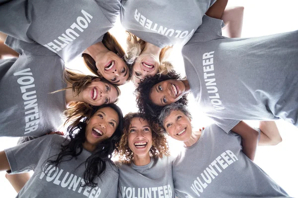 Εθελοντές που αποτελούν συνωστισμός — Φωτογραφία Αρχείου