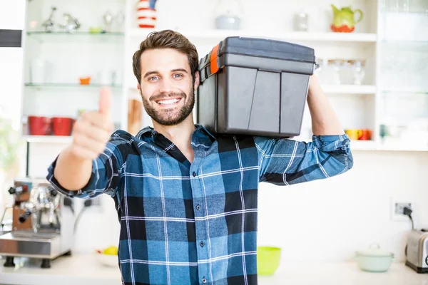 Caja de herramientas de transporte hombre — Foto de Stock